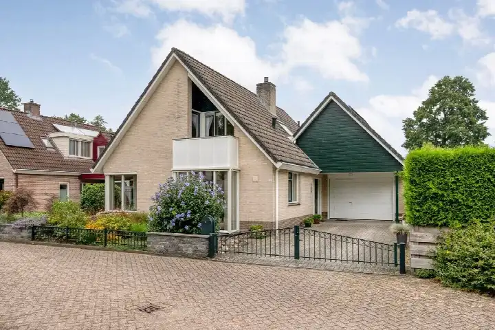Vrijstaande woning te koop: Engelgaarde 22, Veldenbuurt Meppel