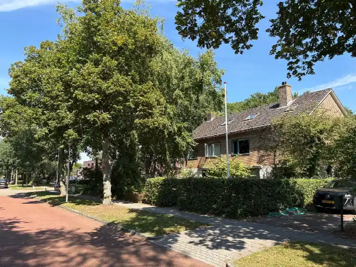 Vrijstaande woning te huur: Erasmuslaan 32, Berkum Zwolle