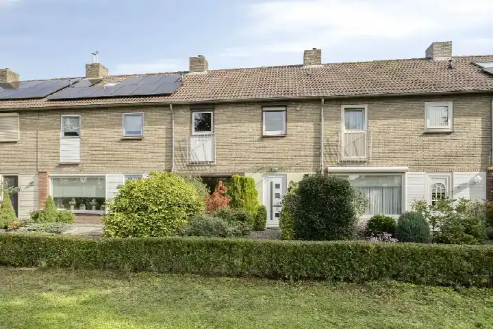 Tussenwoning te koop: Ericastraat 24, Theereheide Sint-Michielsgestel