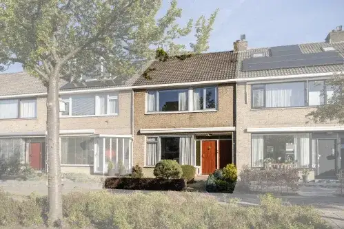 Terraced house for sale: Ernst Casimirstraat 65, Statenbuurt Vlaardingen