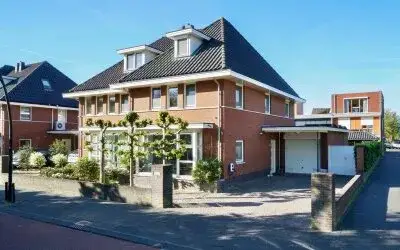 Twee-onder-één-kap te koop: Eschberg 20, Dassenberg e.o. Amersfoort