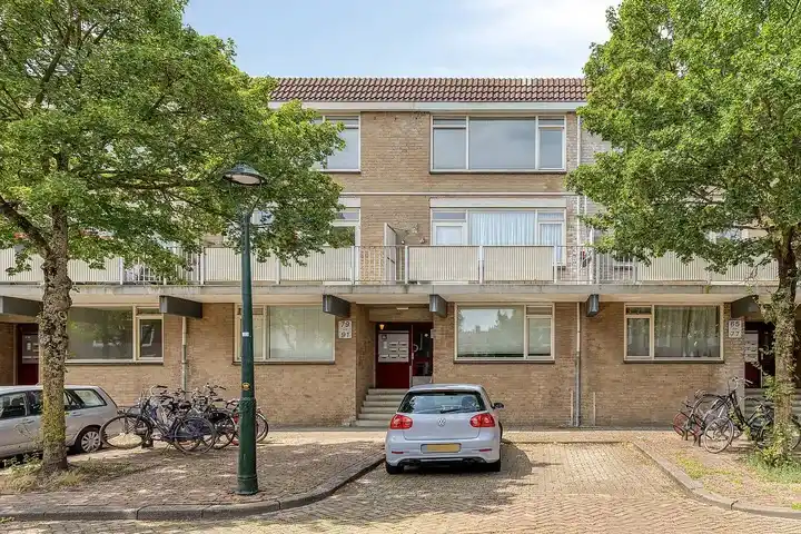Apartment for sale: Esdoornstraat 89, Graafsebuurt zuid 'S-Hertogenbosch
