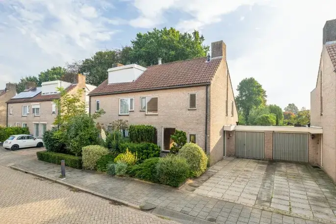 Tussenwoning te koop: Espakker 96, Teteringen Teteringen