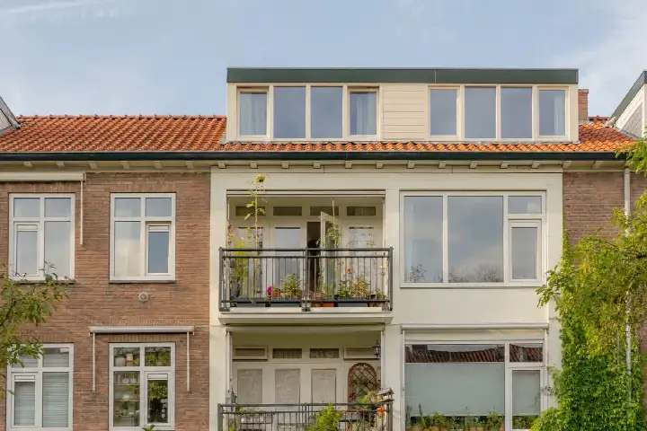 Appartement te koop: Esther de Boer-van Rijkstraat 102-2, Louis Crispijnbuurt Amsterdam