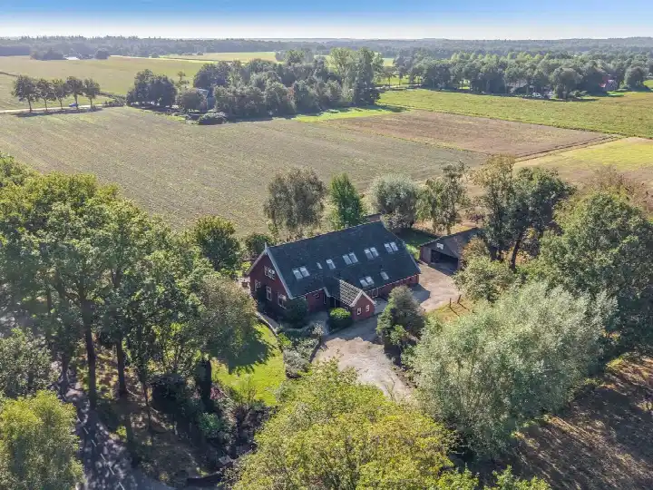 Vrijstaande woning te koop: Esweg 31, Buitengebied Roden Zuid Roderesch
