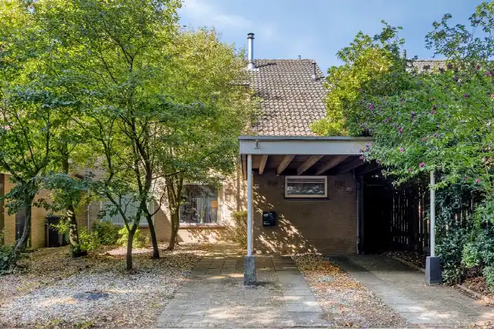 Hoekwoning te koop: Etudestraat 49, Brukske 1 Venray