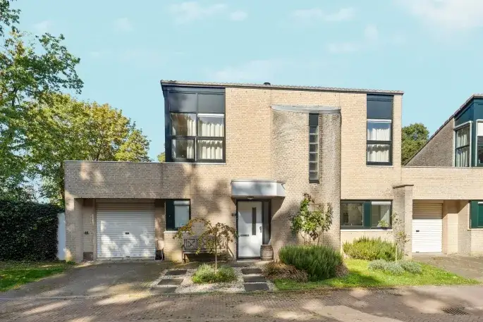 Hoekwoning te koop: Eugène Lückerstraat 12, Hunnerberg Nijmegen