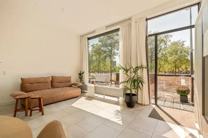 Appartement te koop: Eva Besnyöstraat 363, Theo van Goghparkbuurt Amsterdam