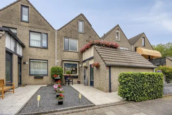 Terraced house for sale: Evenaar 21, Oosterflank Rotterdam
