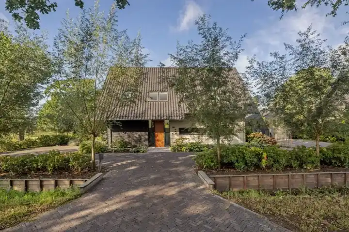 Vrijstaande woning te koop: Evenheuvel 1, Verspreide huizen Noord en De Mortelen Oirschot