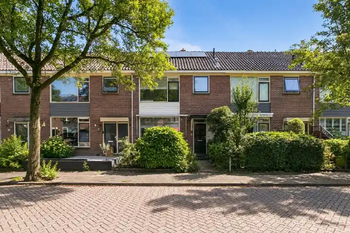 Tussenwoning te koop: Evertsenstraat 8, De Meern-Zuid De Meern