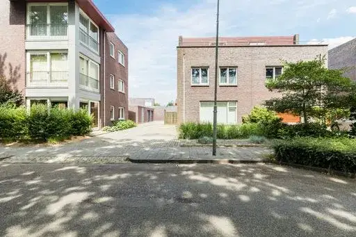 Hoekwoning te koop: Eykerstokweg 38A, Kern Heythuysen Heythuysen