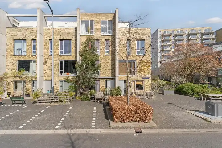 Woning te huur: Fanny Blankers-Koenlaan, Laan van Spartaan Amsterdam