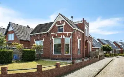 Twee-onder-één-kap te koop: Farmsumerweg 10, Opwierde Noord Appingedam