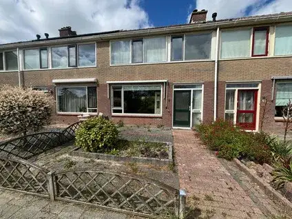 Tussenwoning te koop: Fazantenlaan 9, Wieringerwaard (woonkern) Wieringerwaard