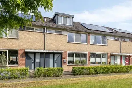 Terraced house for sale: Fazantenveld 110, Cuijk Padbroek Cuijk