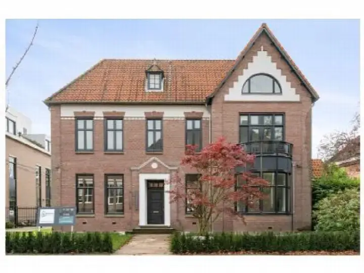 Detached house for rent: Fazantlaan 1, Villapark Eindhoven
