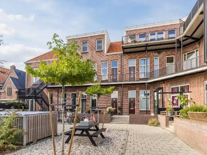 Appartement te koop: Fenacoliuslaan 3C, Taanschuurpolder Maassluis