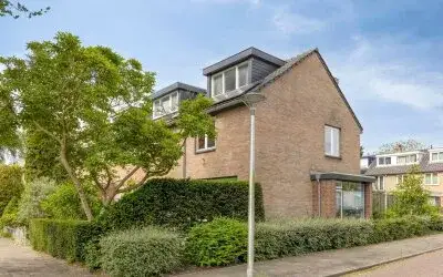 Corner house for sale: Fideliolaan 81, Operabuurt Amstelveen