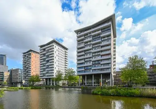 Appartement te koop: Fijnjekade 214, Laakhaven-Oost 'S-Gravenhage