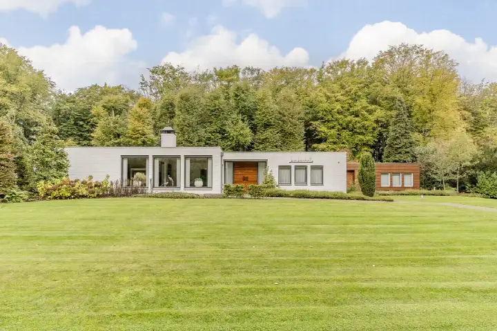 Vrijstaande woning te koop: Finantiën 2, Oost-Loon Loon Op Zand