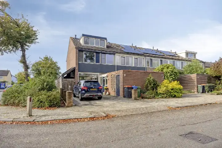 Hoekwoning te koop: Fivel 90, Aa-landen-Noord Zwolle