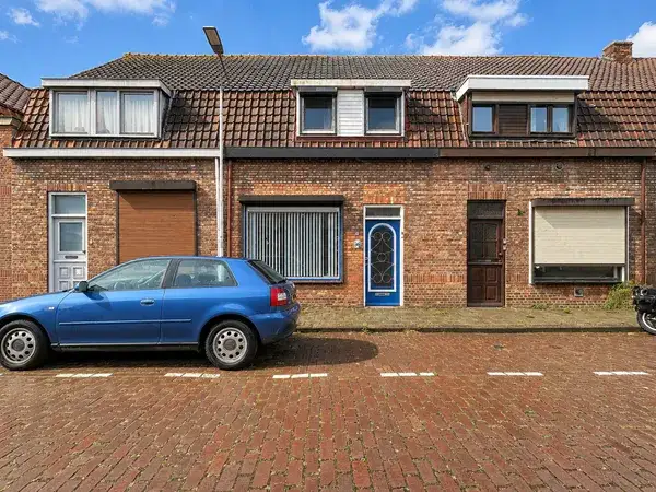 Terraced house for sale: Flankstraat 9, Kern Sas van Gent Sas Van Gent