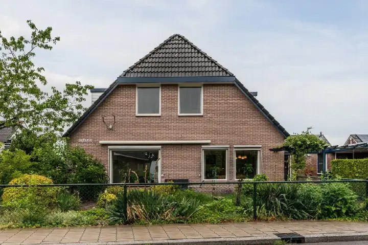 Twee-onder-één-kap te koop: Flessenbergerweg 19, Wapenveld Wapenveld