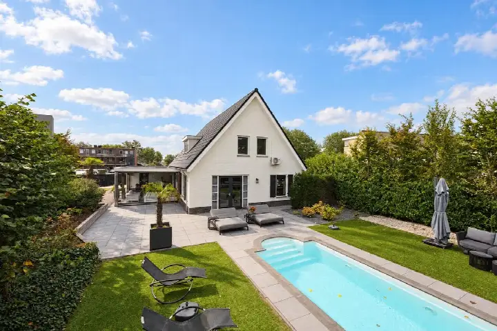 Hoekwoning te koop: Flipje's Erf 22, Het Ooij Tiel
