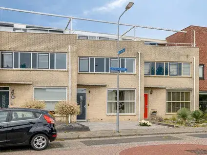 Tussenwoning te koop: Fluitekruidstraat 84, Goes-West Goes