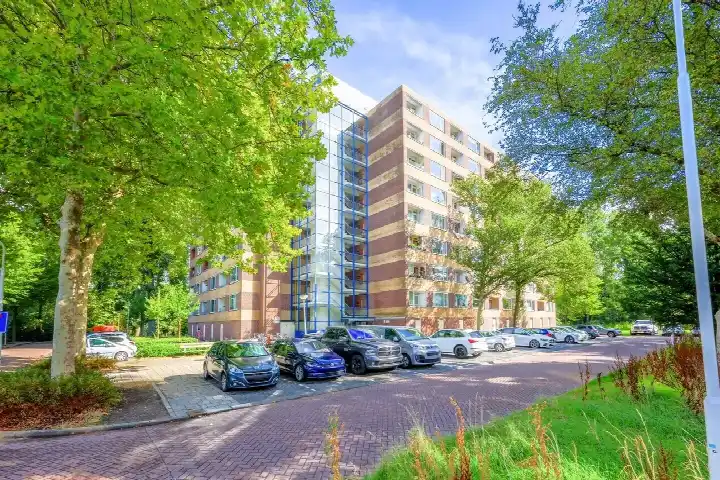 Appartement te koop: Fluitekruidweg 135, Kogerveld Zaandam