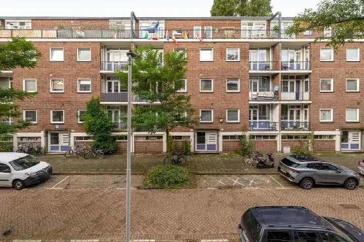 Apartment for sale: Fluitstraat 11A, Oud Mathenesse Rotterdam