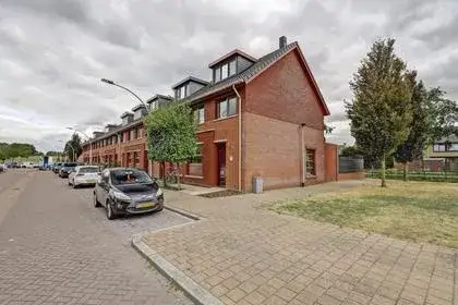 Corner house for sale: Fonteinkruid 58, Volgerlanden-Oost Hendrik-Ido-Ambacht