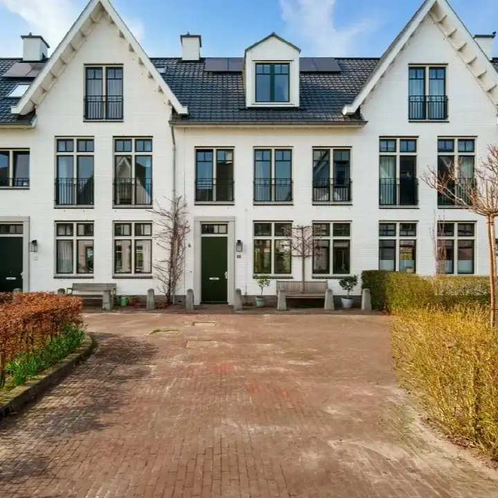 Tussenwoning te koop: Fort Abcoudestraat 31, Lanenrijk Weesp