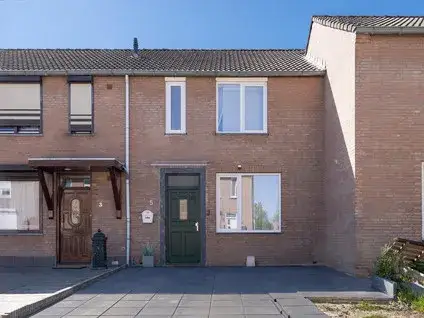 Tussenwoning te koop: Frans Halsstraat 5, Meezenbroek Heerlen