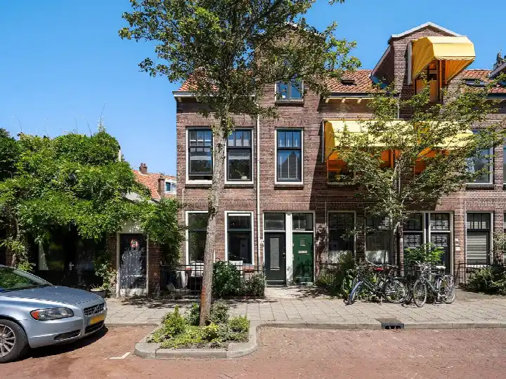 Apartment for sale: Frederik Hendrikstraat 2, Wippolder-Noord Delft