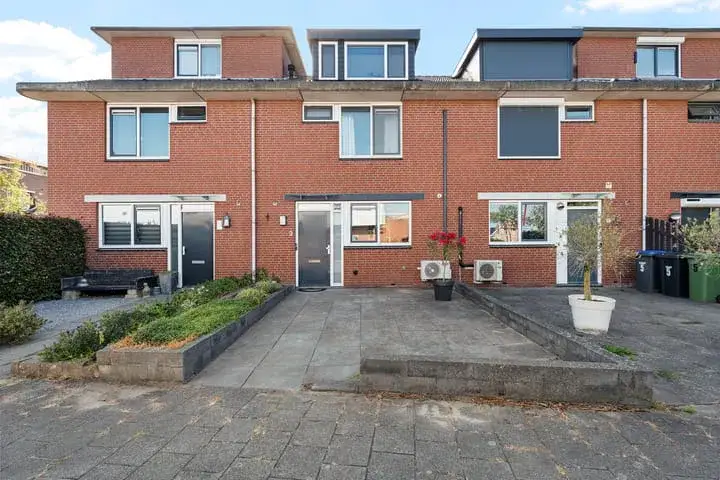 Terraced house for sale: Frederik van Eedenhove 3, Hoven-Oost Nieuwegein