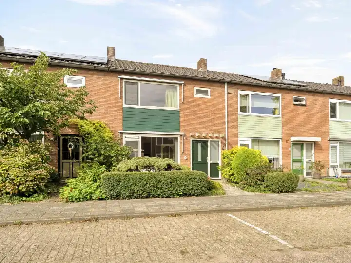 Tussenwoning te koop: Frederik van Eedenstraat 8, Vleuten Vleuten