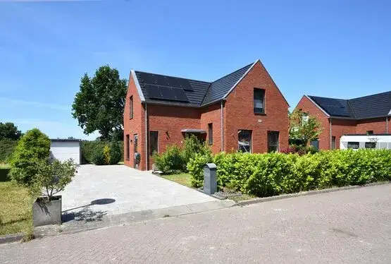 Vrijstaande woning te koop: Freiahôf 17, Feanwâlden Feanwâlden