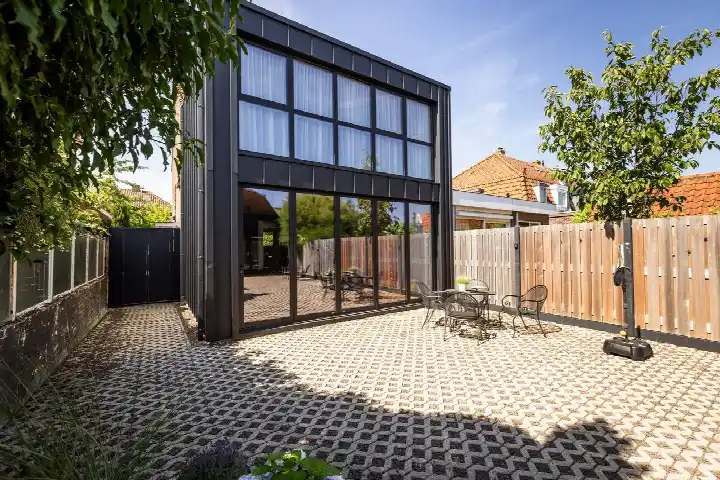 Semi-detached for sale: Friedalaan 13, Zwanenburg Noordwest Zwanenburg