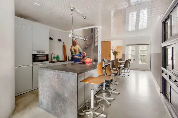 Semi-detached for sale: Friedalaan 70, Zwanenburg Noordwest Zwanenburg