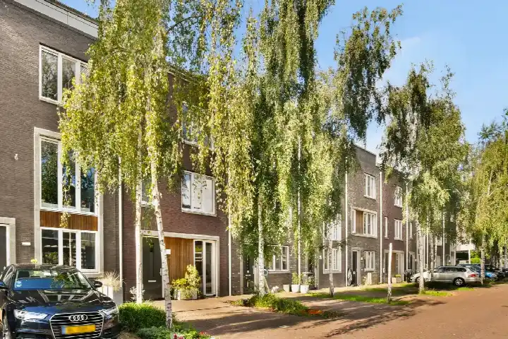Terraced house for sale: Fritz Dietrich Kahlenbergstraat 5A, Theo van Goghparkbuurt Amsterdam
