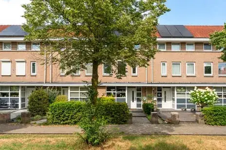 Terraced house for sale: Fruitlaan 30, Oosterhout Nijmegen
