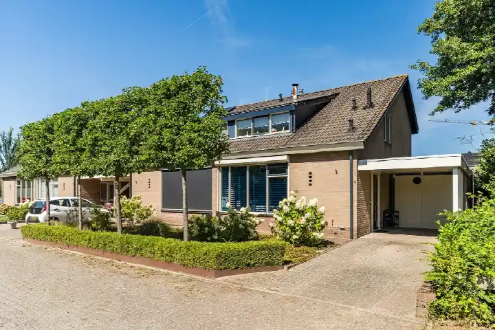 Hoekwoning te koop: Fruitplein 7, Kern Beneden-Leeuwen Beneden-Leeuwen