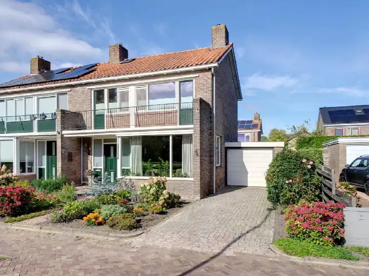 Semi-detached for sale: Fuutlaan 7, Foxhol Foxhol