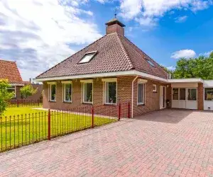 Detached house for sale: G. Buwaldaweg 11A, Jipsingboertange Sellingen