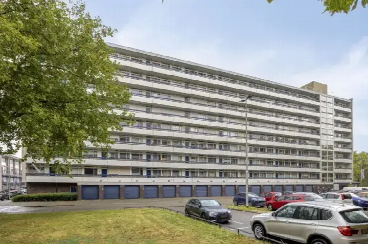 Appartement te koop: Gamerslagplein 40, Winkelcentrum Arnhem