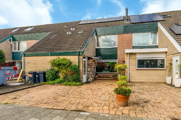 Hoekwoning te koop: Gandhistraat 5, Hoofddorp Pax Oost Hoofddorp