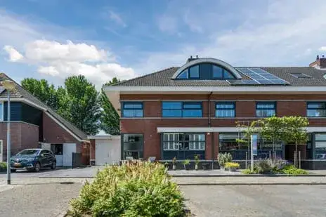 Corner house for sale: Ganzehof 26, Midwoud Centrum Midwoud