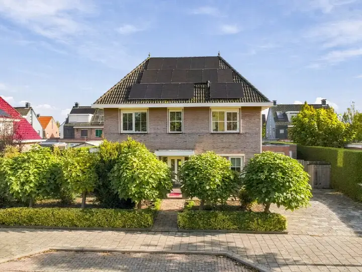 Vrijstaande woning te koop: ganzenroer 4, Tollebeek-woonkern Tollebeek